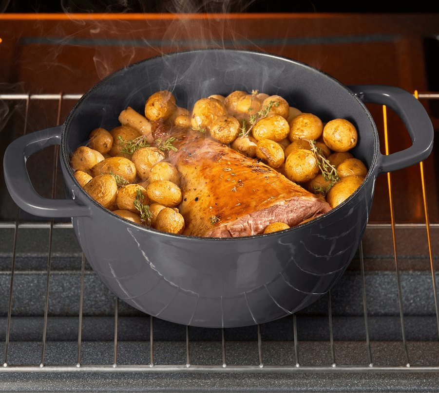 Gigot roti et pommes grenailles