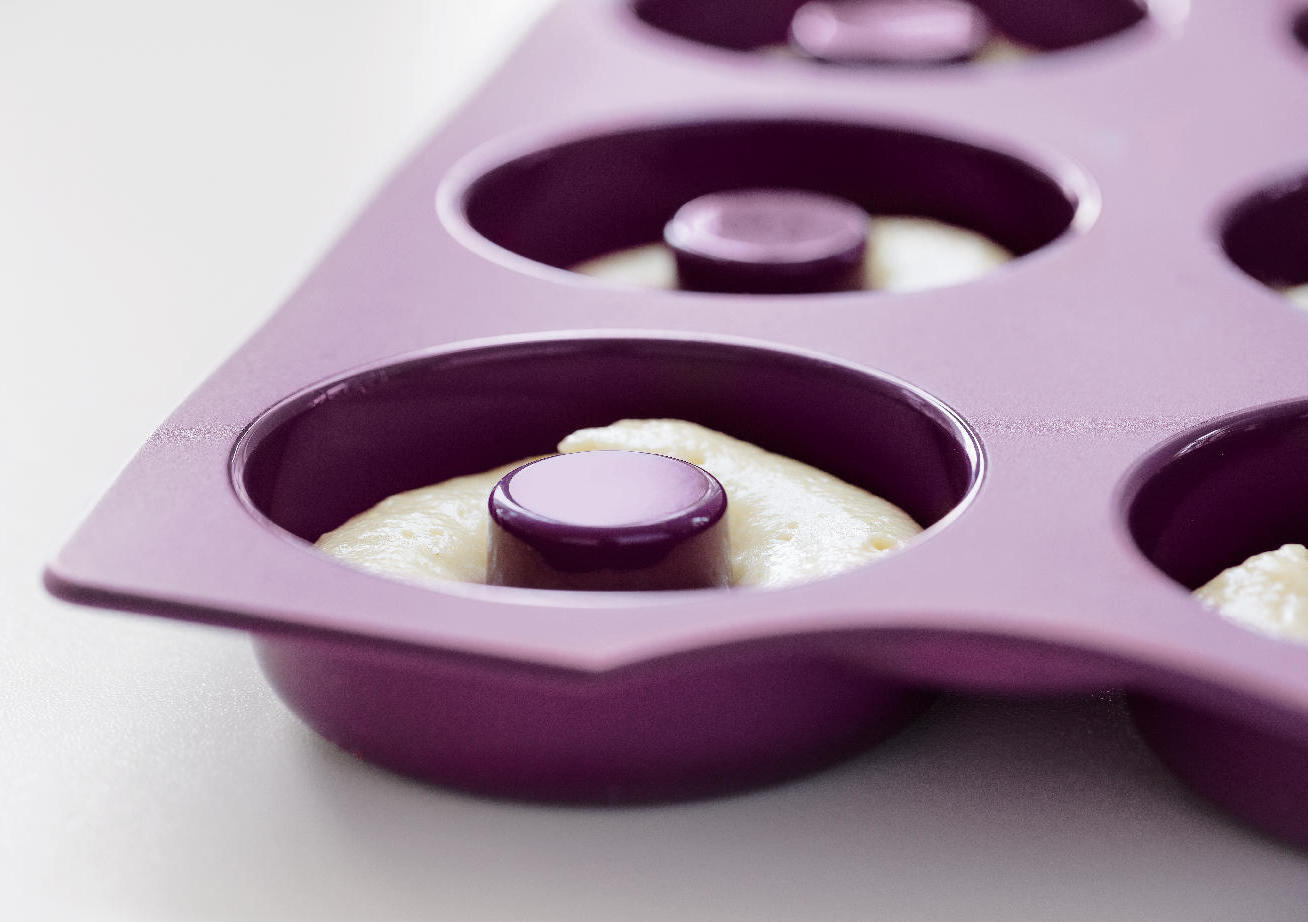 Loop mold