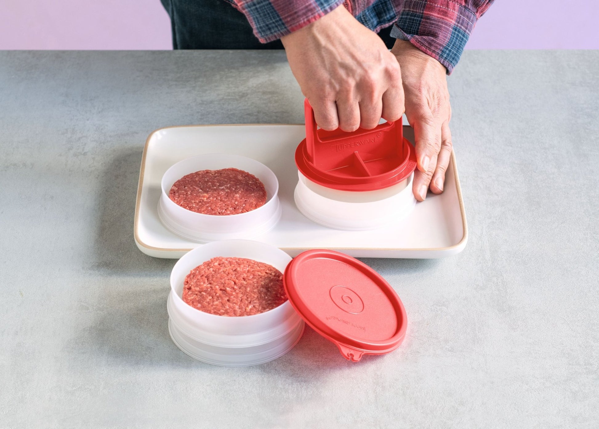 Hamburger press - Tupperware Europe