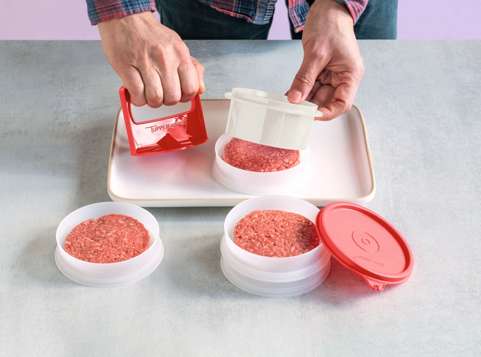 Hamburger press - Tupperware Europe