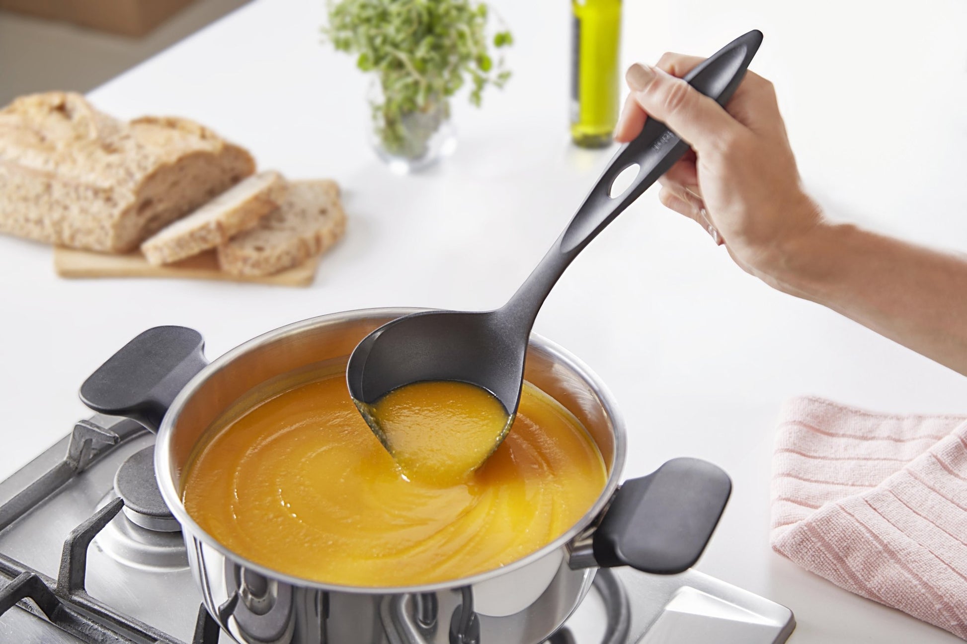 Louche Ergo - Tupperware Europe