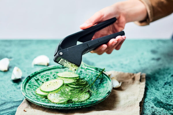 Garlic Press Jet Black