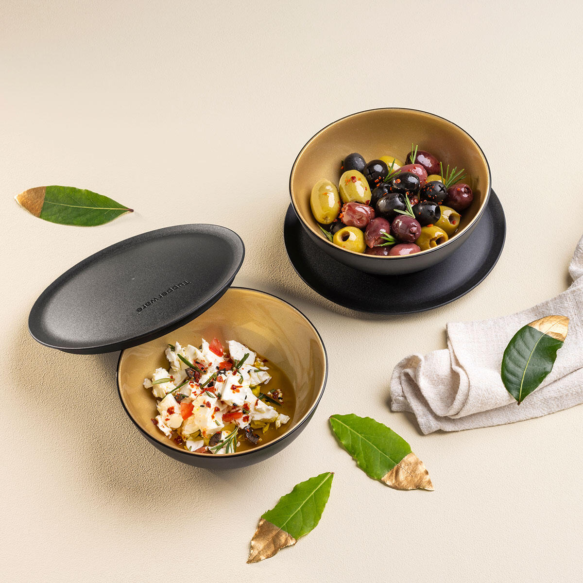 Saladier Allegra 3,5 l (or et noir) - Tupperware Europe